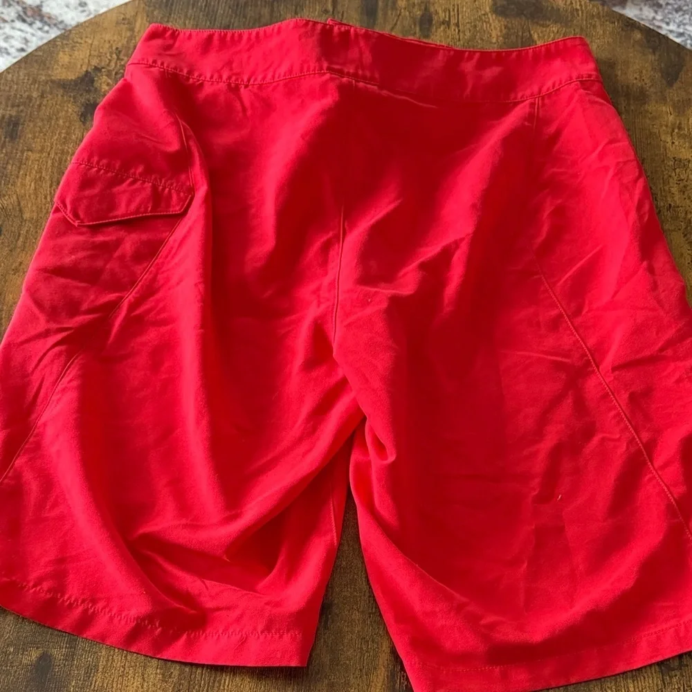 Under Armour size 30 Bold Red Board Shorts